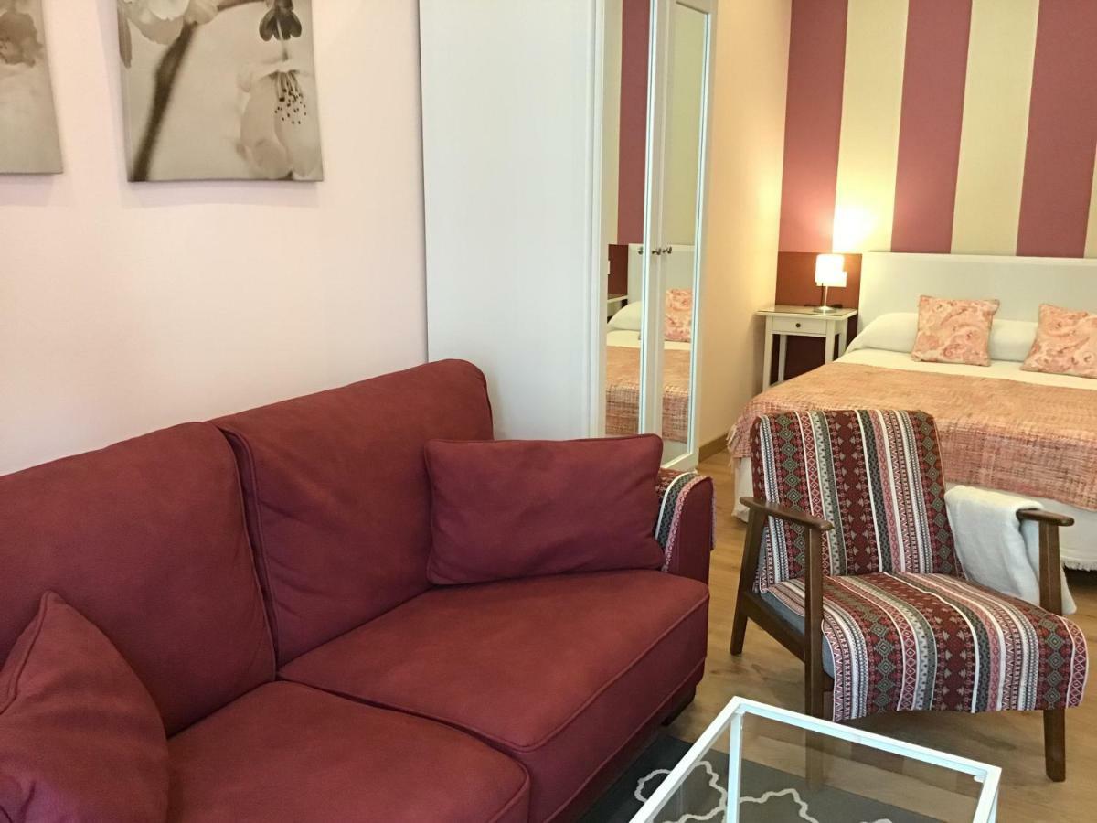 Апартаменти Apartamento Рібадеселья Екстер'єр фото